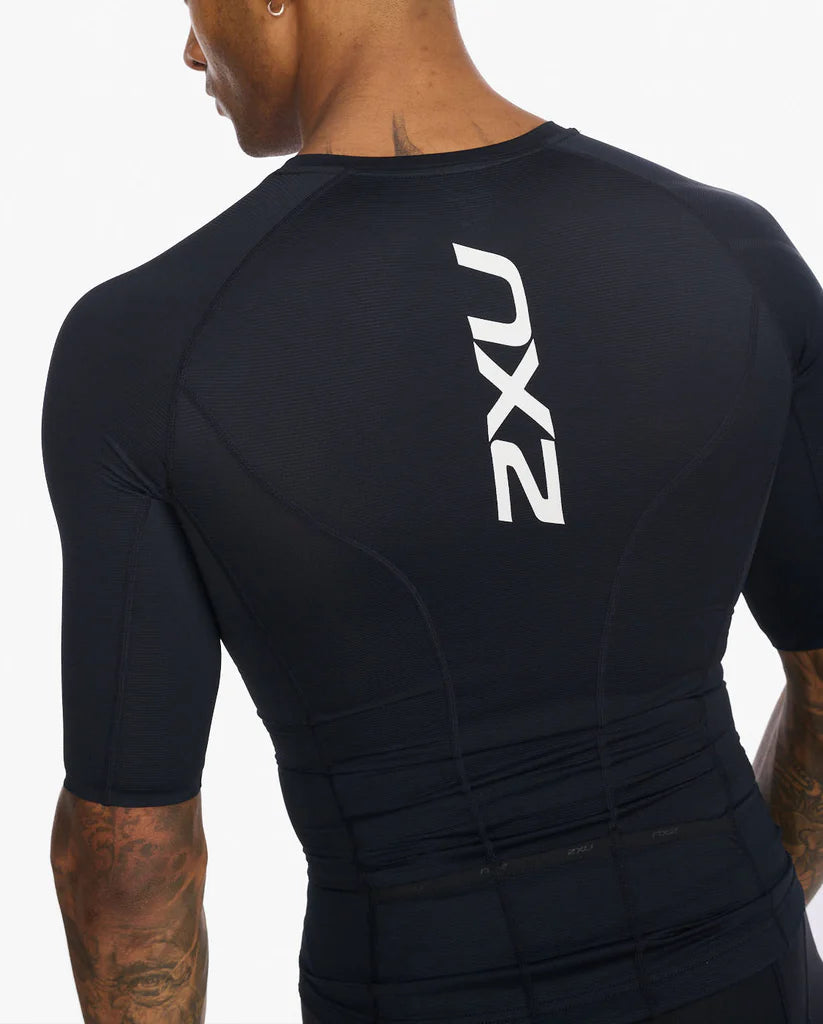 Aero Tri Sleeved Top