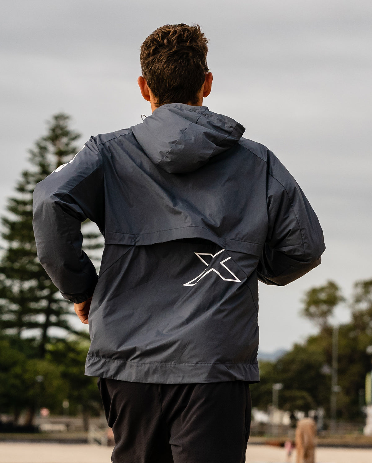 Motion Windbreaker
