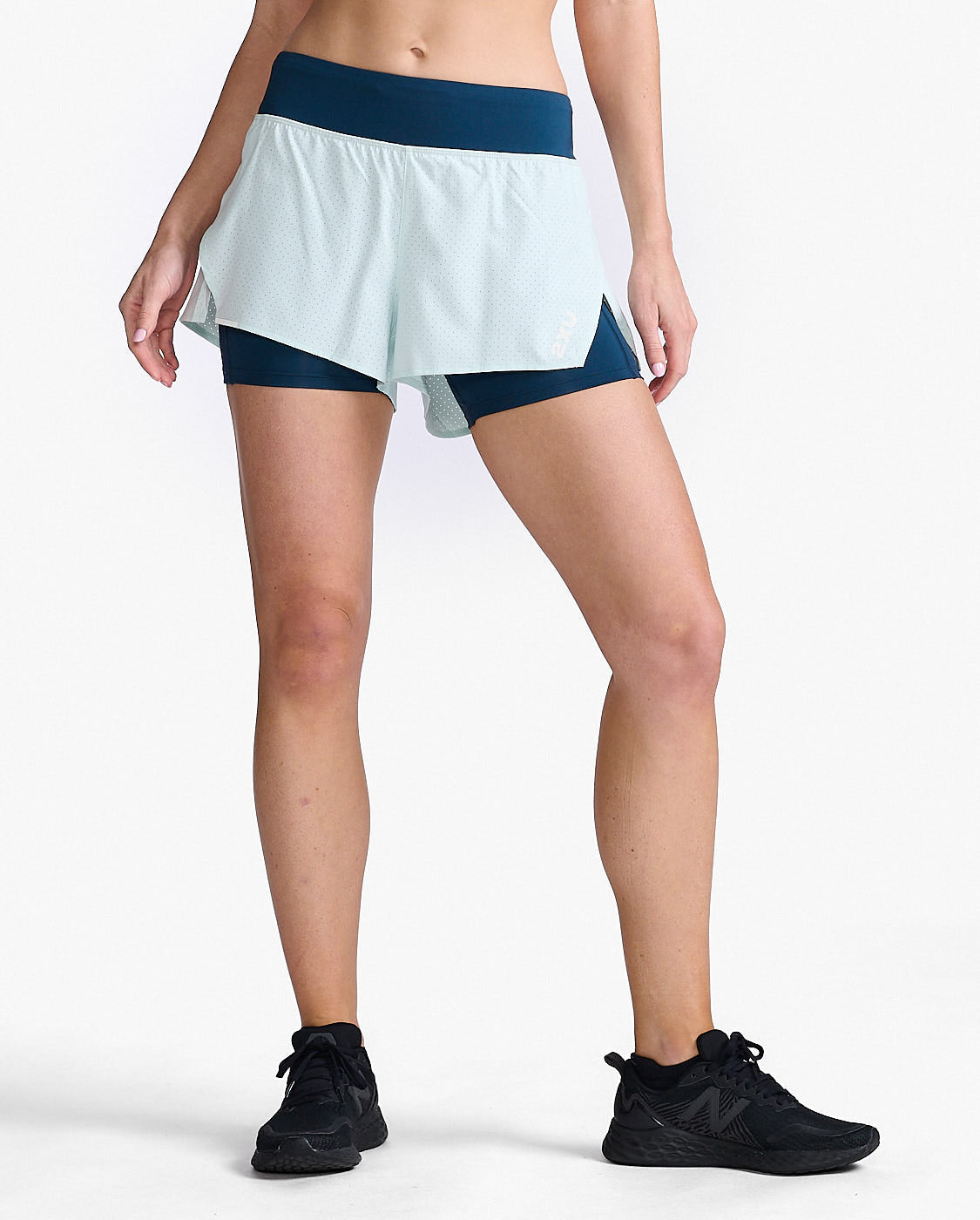 Aero 2-in-1 4" Shorts