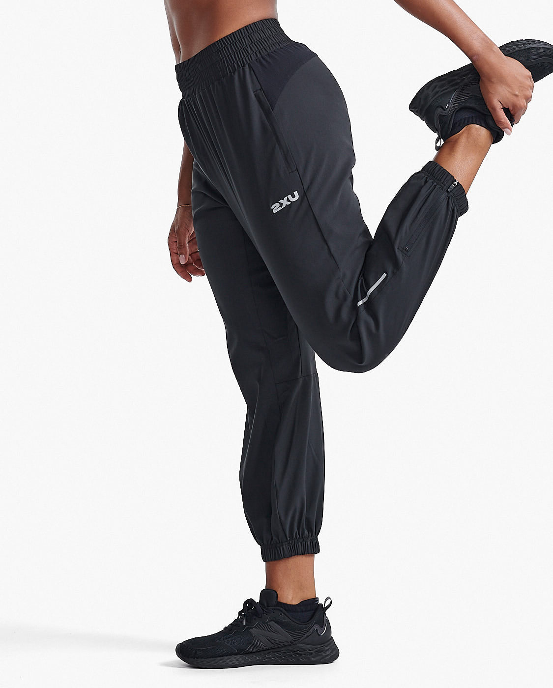 Aero Woven Jogger